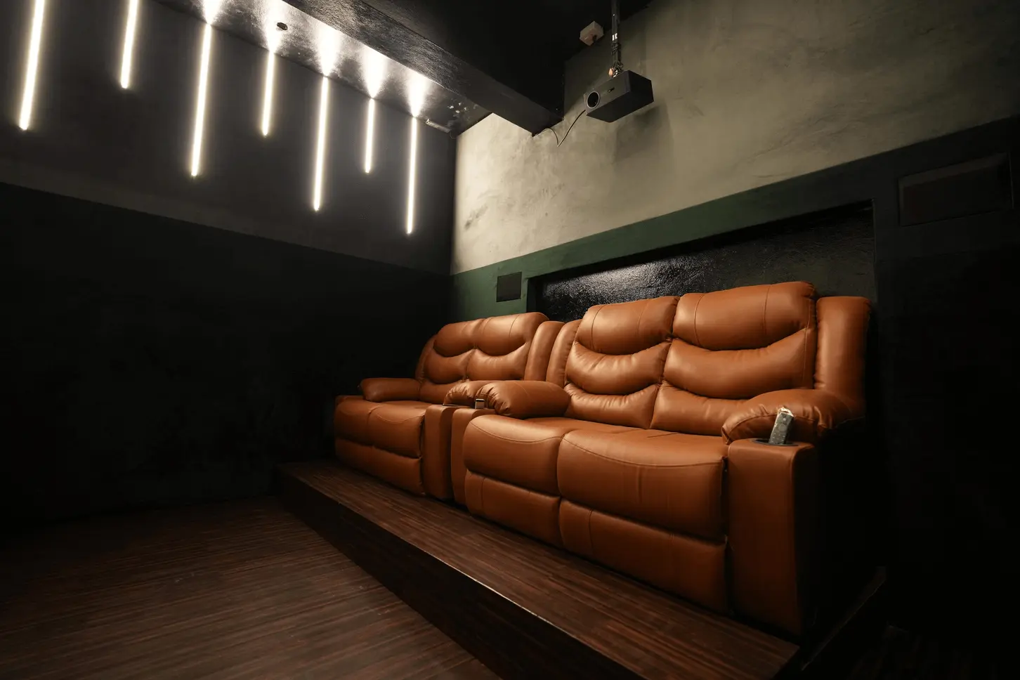 Theater Screen 2 - Front view